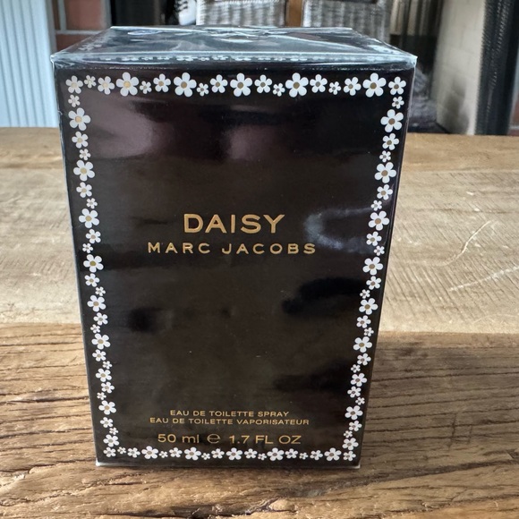 🌼 NIB SEALED Marc Jacobs Daisy EDP 🌼 ~ 1.7oz / 50 ml - Picture 3 of 6